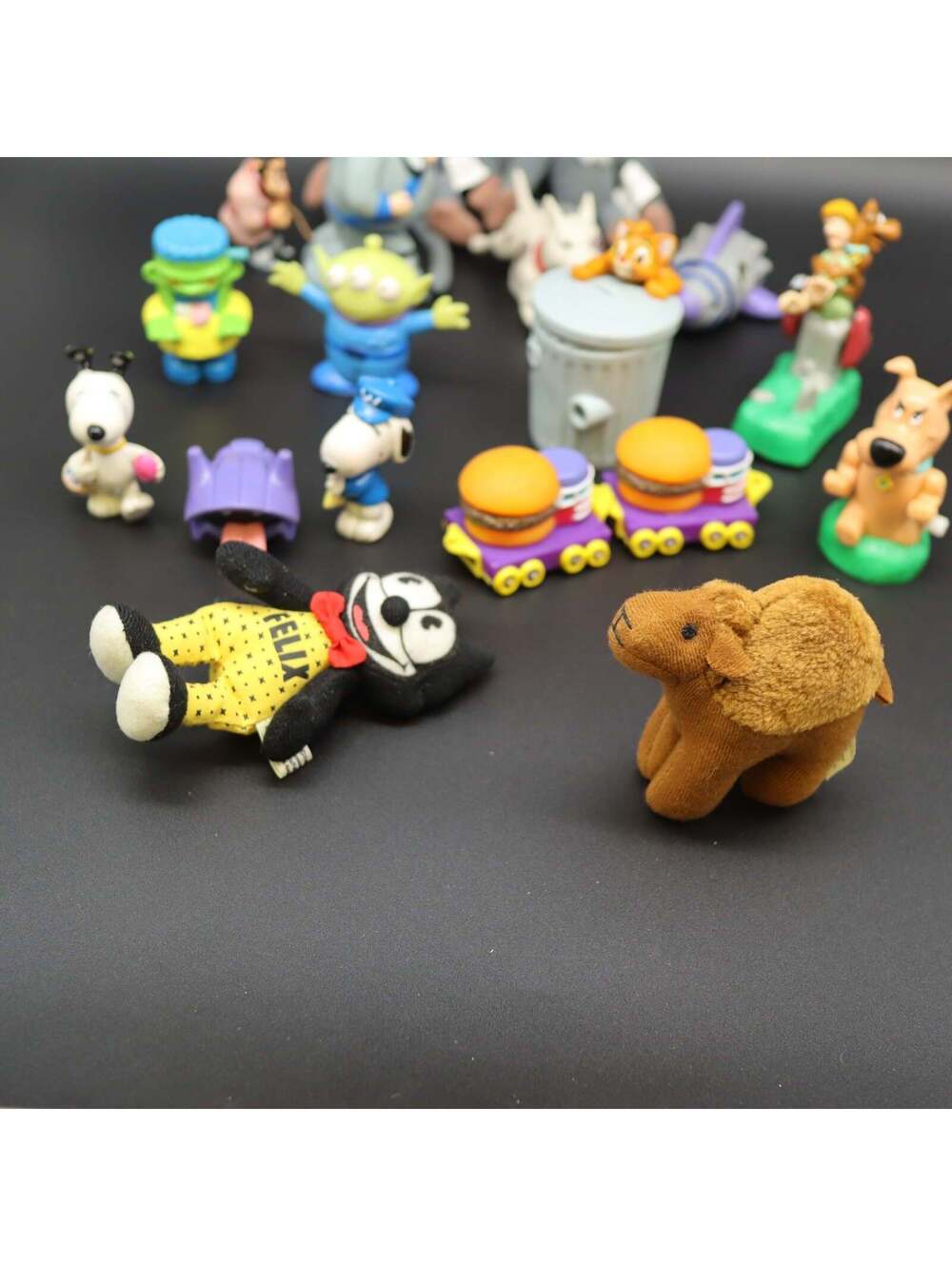 Vintage Toys Lot Disney Lion King Rafiki Mulan Peanuts Snoopy Scooby Doo Felix
